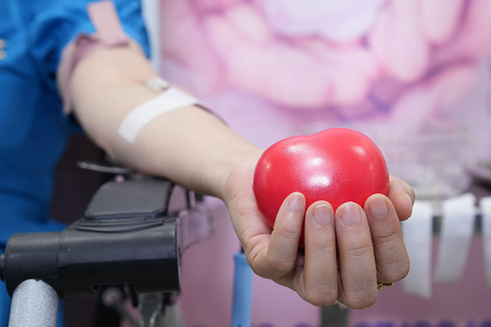 Ung thư máu có lây không?