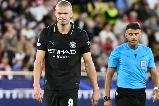 Guardiola khuyên Haaland 'kín miệng'