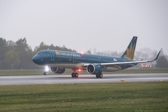 Ngày 5/10, Vietnam Airlines điều chỉnh 5 chuyến bay do ảnh hưởng bão số 11