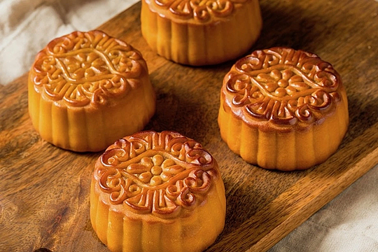 Người mỡ máu, huyết áp cao có nên ăn bánh trung thu?