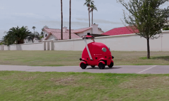 Robot giao đồ ăn có thể chạy 32 km/h