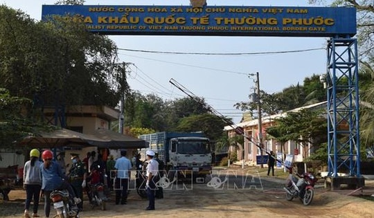 Quy định mới mở đường cho vận tải qua các cửa khẩu quốc tế