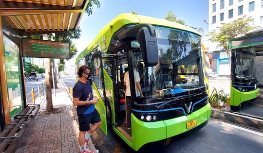 Xe buýt điện VinFast sắp có mặt tại châu Âu