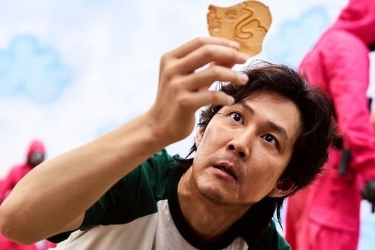 Nam chính 'Squid Game' gây chú ý