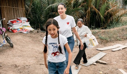 Con gái Hà Kiều Anh làm thiện nguyện với mẹ, nhan sắc và thần thái gây ngỡ ngàng