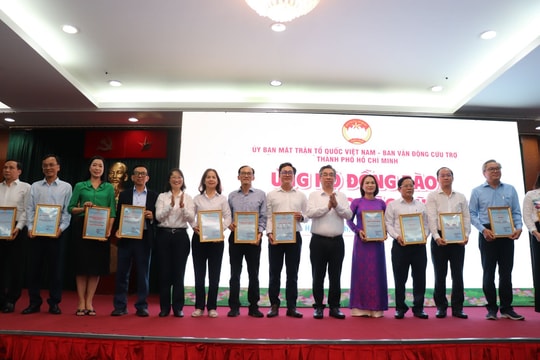 TP Hồ Chí Minh: Phát động đợt vận động ủng hộ đồng bào bị thiệt hại do bão số 10