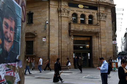 Liên minh Net Zero của ngành ngân hàng toàn cầu sụp đổ