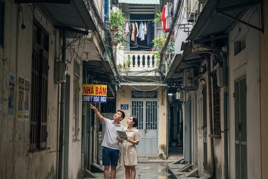 Tôi chịu thua căn nhà Hà Nội cứ mưa là ngập nhưng 'ngáo giá' 6 tỷ