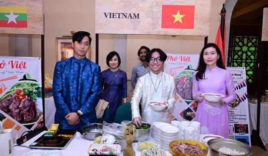 Đưa phở Việt vào khách sạn, nhà hàng tại Pakistan