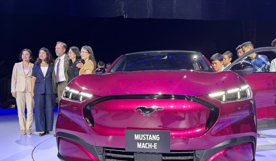 Ford chính thức bán ô tô điện tại Việt Nam nhưng mới có 53 trạm sạc