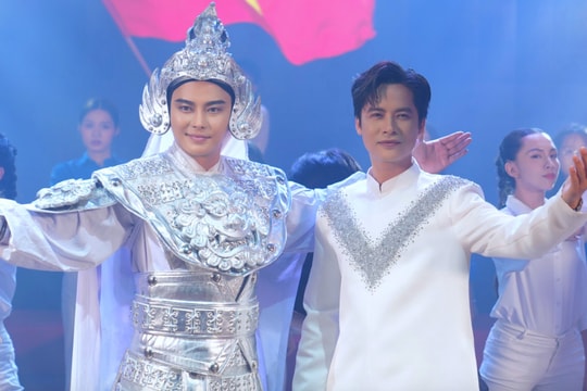 Nam ca sĩ lần đầu tiên đưa cải lương vào âm nhạc cổ động là ai?