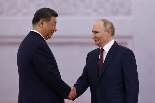 Thương mại Nga - Trung: Trụ cột kinh tế giữa làn sóng trừng phạt từ phương Tây