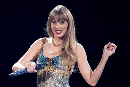 'The Life of a Showgirl' của Taylor Swift lập hàng loạt kỷ lục doanh số