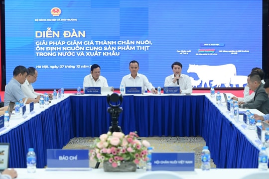 Chìa khóa giảm giá thành chăn nuôi, ổn định nguồn cung thịt