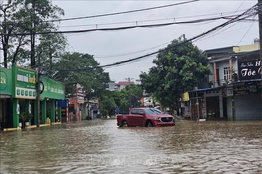 Thái Nguyên phát tin lũ khẩn cấp, nhiều khu vực vượt báo động 3