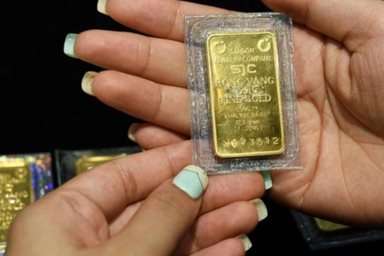 Vàng thế giới tăng cao, trong nước vượt 140 triệu đồng/lượng