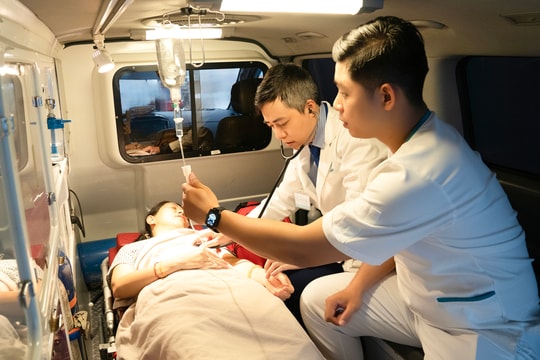 Bệnh viện Hoàn Mỹ Sài Gòn đón bệnh nhân cấp cứu tại nhà