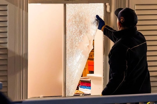 Người biểu tình tấn công nhà riêng Ngoại trưởng New Zealand