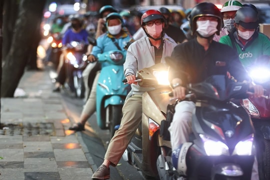 Đề xuất hỗ trợ tối đa 20 triệu đồng chuyển đổi xe máy điện ở TP HCM