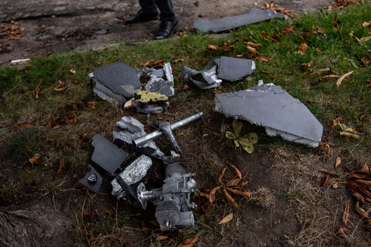 Ukraine 'tìm thấy hơn 100.000 linh kiện nước ngoài' trong tên lửa, UAV Nga