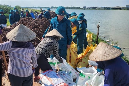 Khẩn trương xử lý khắc phục sự cố vỡ đê bối tại Tiên Lục (Bắc Ninh)