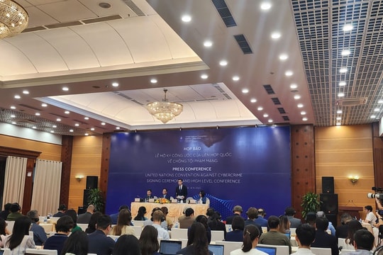 Tăng sự nhận thức của người đứng đầu quốc gia về tội phạm mạng