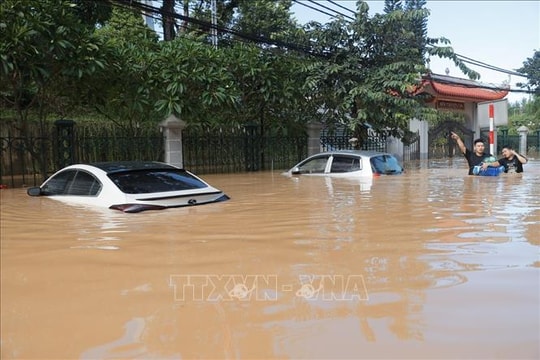 Mưa lớn sau bão số 11 làm thiệt hại gần 22.600 ha cây trồng, gần 17.000 nhà bị ngập