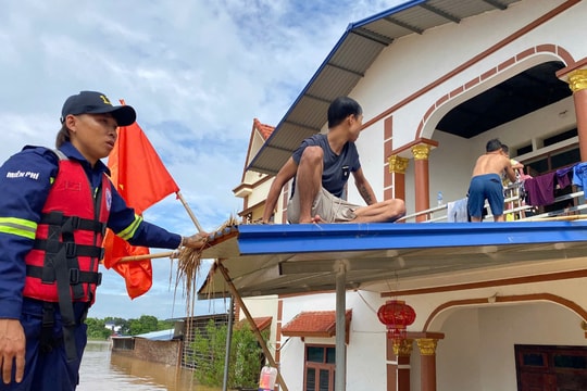 Những cuộc giải cứu trong nước lũ Thái Nguyên