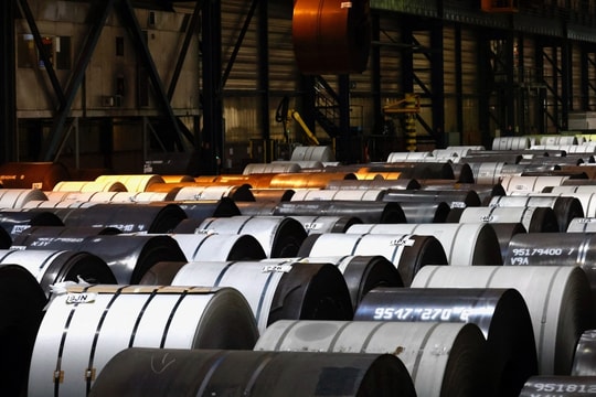 Châu Âu tăng bảo hộ ngành thép