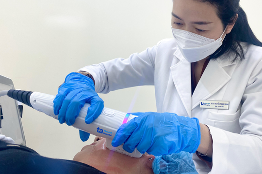 Trẻ hóa da không xâm lấn sau sinh