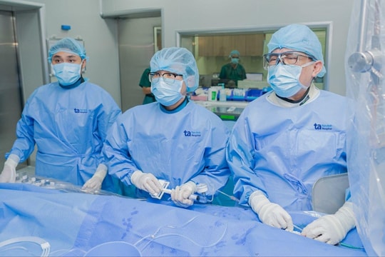 Nhồi máu cơ tim sau nửa năm đau ngực