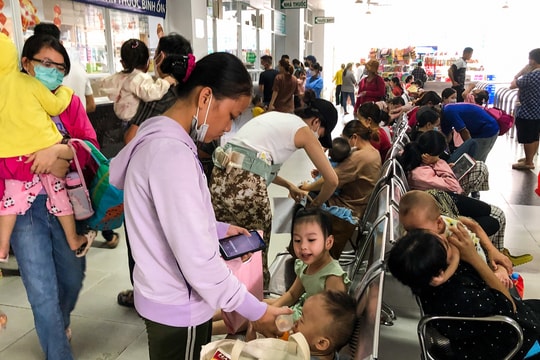 Bệnh hô hấp vào mùa, nhiều ca sốt ho kéo dài một tuần