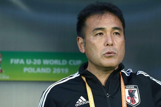 Quan chức bóng đá Nhật Bản lĩnh án vì xem ảnh khiêu dâm trẻ em