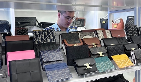 Loạt cửa hàng buôn bán hàng hiệu giả ở Đà Nẵng