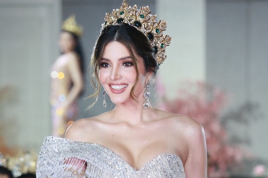 Sắc vóc cô gái nổi bật nhất Miss Grand