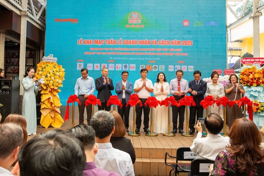 TP Hồ Chí Minh: Tôn vinh văn hóa đọc trong giới doanh nhân