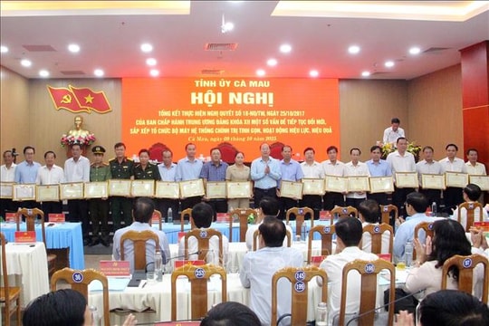 Yêu cầu đẩy mạnh ứng dụng công nghệ thông tin, chuyển đổi số