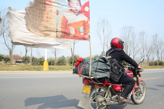 'Bán nỗi đau' trên livestream