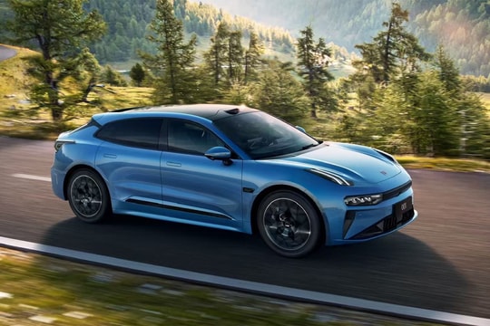 Xe điện Trung Quốc sạc nhanh như đổ xăng