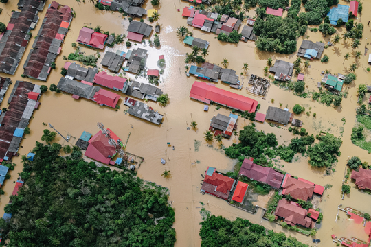 Chăm sóc sức khỏe sau bão lũ như thế nào?