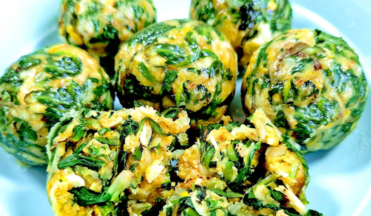 Mỹ đánh giá "rau tốt nhất thế giới" hóa ra là rau quen thuộc mọc như cỏ dại ở nước ta