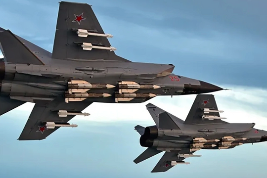 Tiêm kích hạng nặng MiG-31 của Nga rơi khi hạ cánh ở vùng Lipetsk