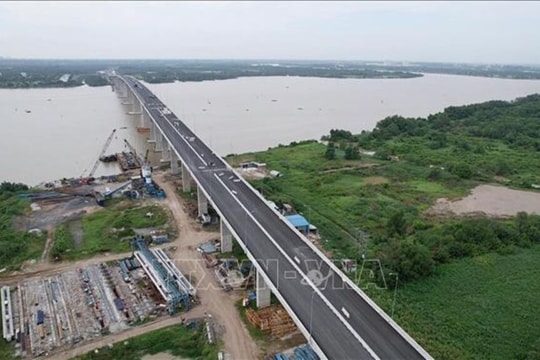 Khẩn trương rà soát, tháo gỡ vướng mắc cho các dự án tồn đọng kéo dài trên Hệ thống 751