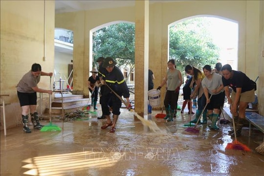 Kết luận của Thường trực Chính phủ về các nhiệm vụ trọng tâm khắc phục hậu quả do thiên tai sau bão số 11