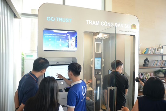 TP Hồ Chí Minh ra mắt mô hình 'Trạm công dân số' đầu tiên tại khu dân cư