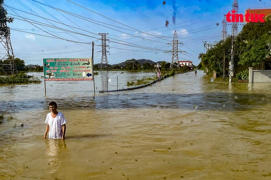 Hà Nội hỗ trợ 20 tỷ đồng cho xã Trung Giã và Đa Phúc khắc phục hậu quả mưa lũ