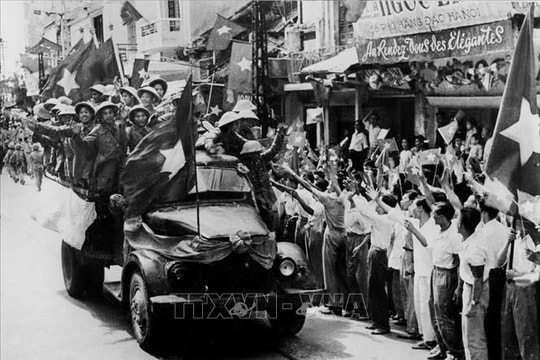 Mốc son rực rỡ của Nhân dân Thủ đô