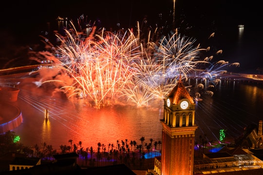 Show diễn thể thao kết hợp pháo hoa trở lại Phú Quốc