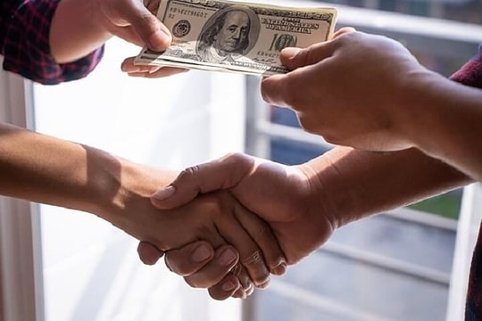 5 quy tắc tiền bạc để giữ tình bạn