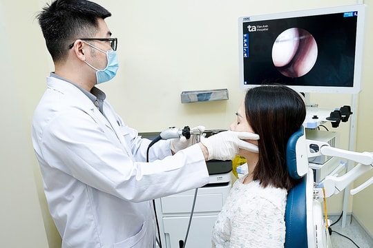 Vì sao chảy nước mũi khi khóc?